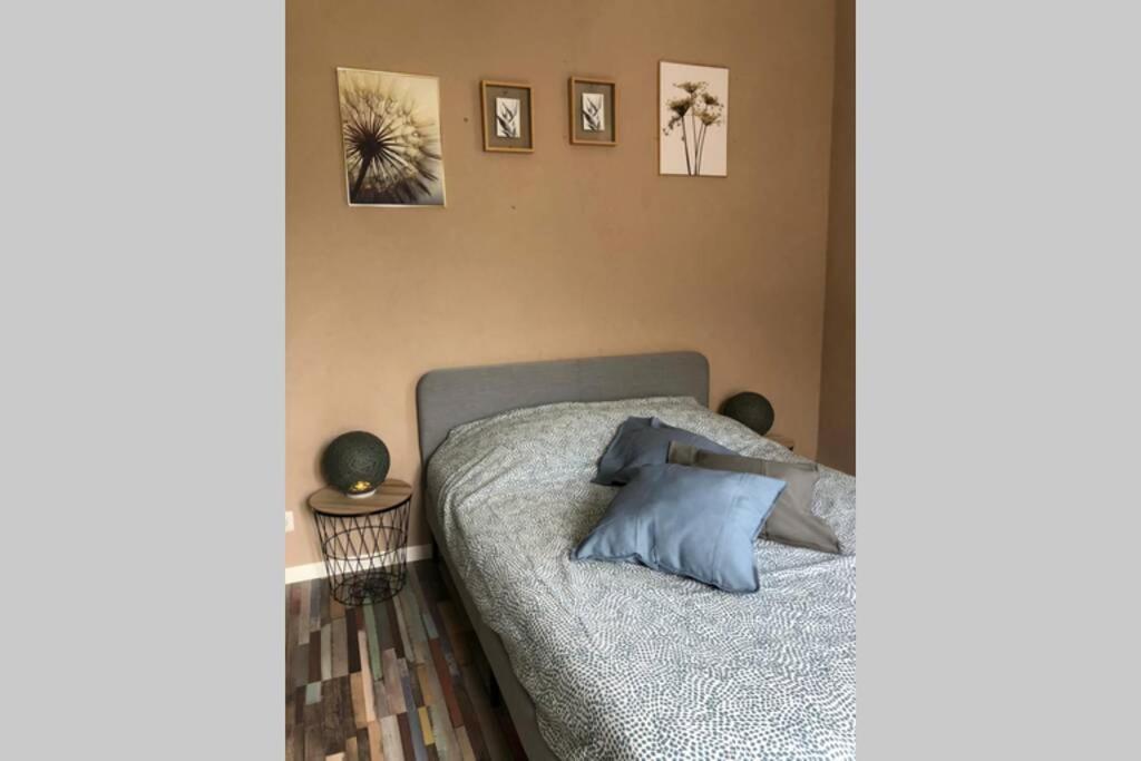 Appart rénové 2 chambres avec clim LʼIsle-sur-la-Sorgue Extérieur photo